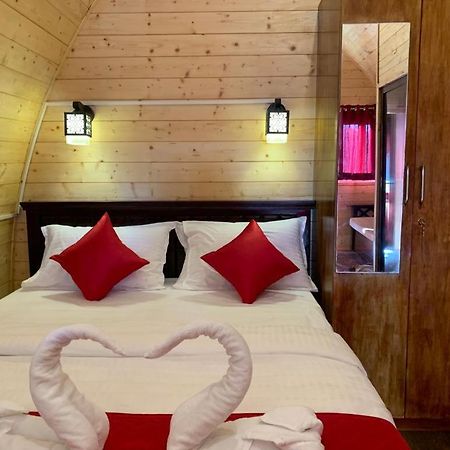 Bed and Breakfast Cozy Capsules - Modern Hut Kukkal Экстерьер фото
